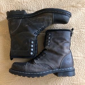Men’s Dr. Marten Boots